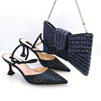 Великолепные темно-синие женские туфли с острым носком длиной 7,5 см, сочетающиеся с сумочкой с украшением в виде кристаллов, африканскими лодочками и набором сумок QSL067